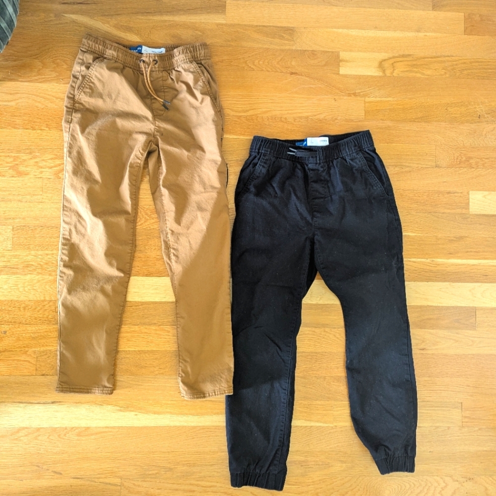 Two pair of Old Navy, Size 10-12 boys pants